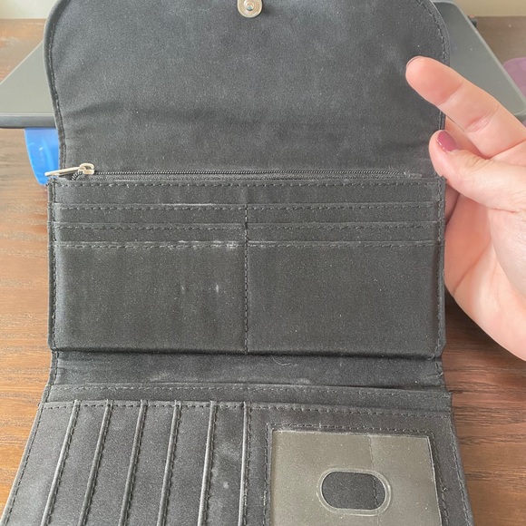 Wallet - Picture 2 of 3